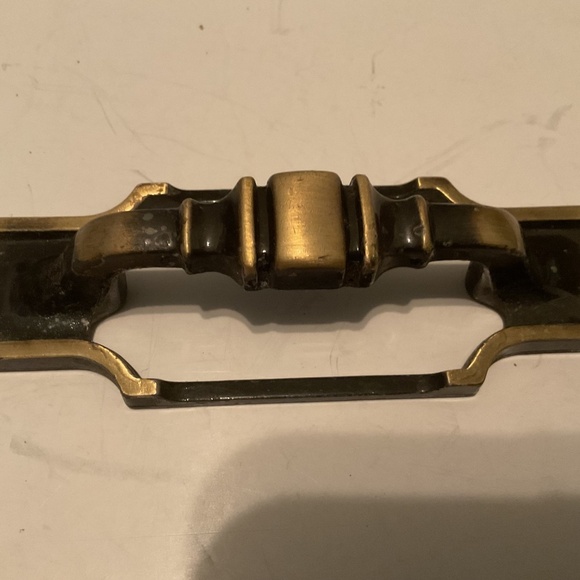 28 Amerock Cabinet Drawer Pull Handle Model 235-1 1970s Vintage Antique Brass - Picture 6 of 8